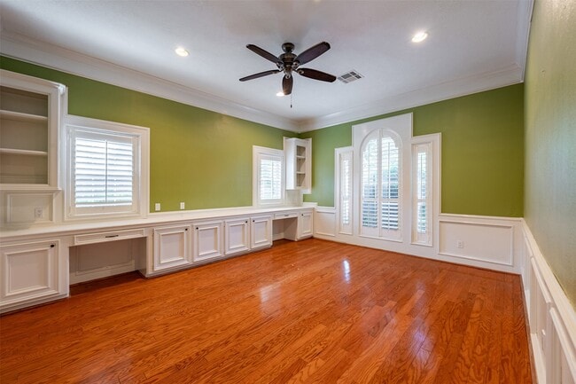 Building Photo - 11826 Primwood Dr