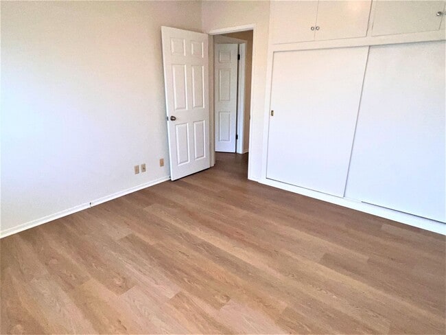 Building Photo - Lower South Shores SFR | 2Bed/2Bath | Swim...