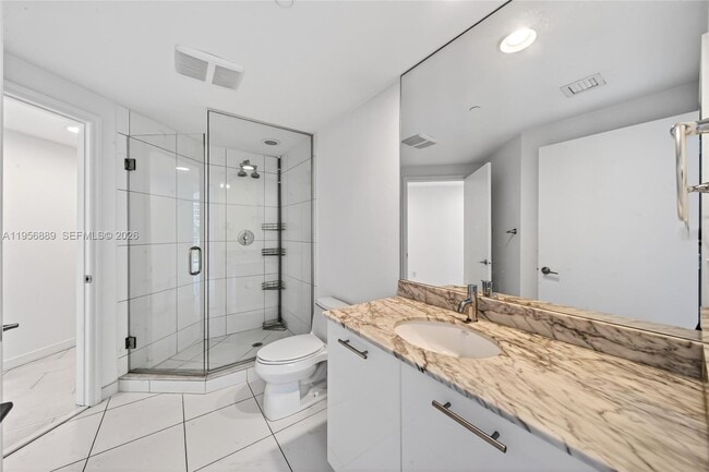 Building Photo - 500 Brickell Ave