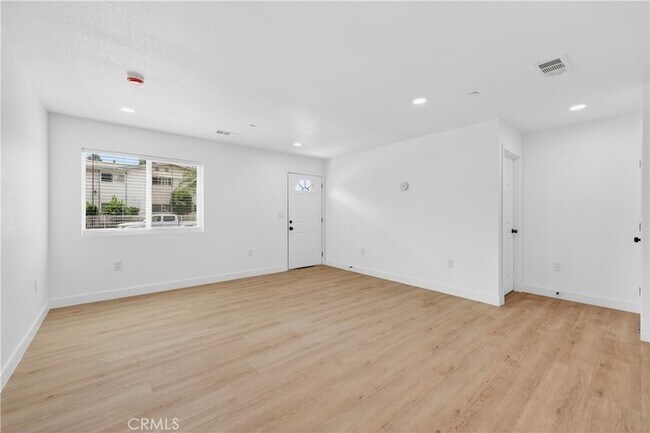Building Photo - 1318 Jacqueline Dr