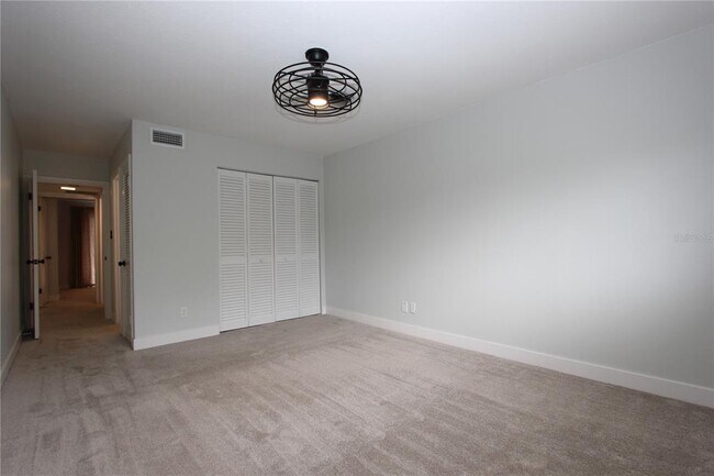 Building Photo - 1250 S Denning Dr