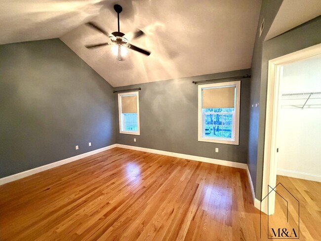 Building Photo - 46B Dominion Rd