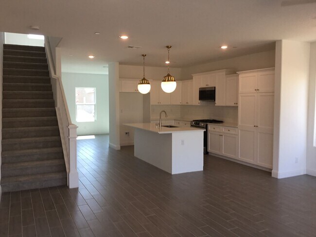 Building Photo - Lennar Home at Riverstone