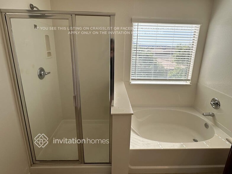 Building Photo - 26032 N Desert Mesa Dr