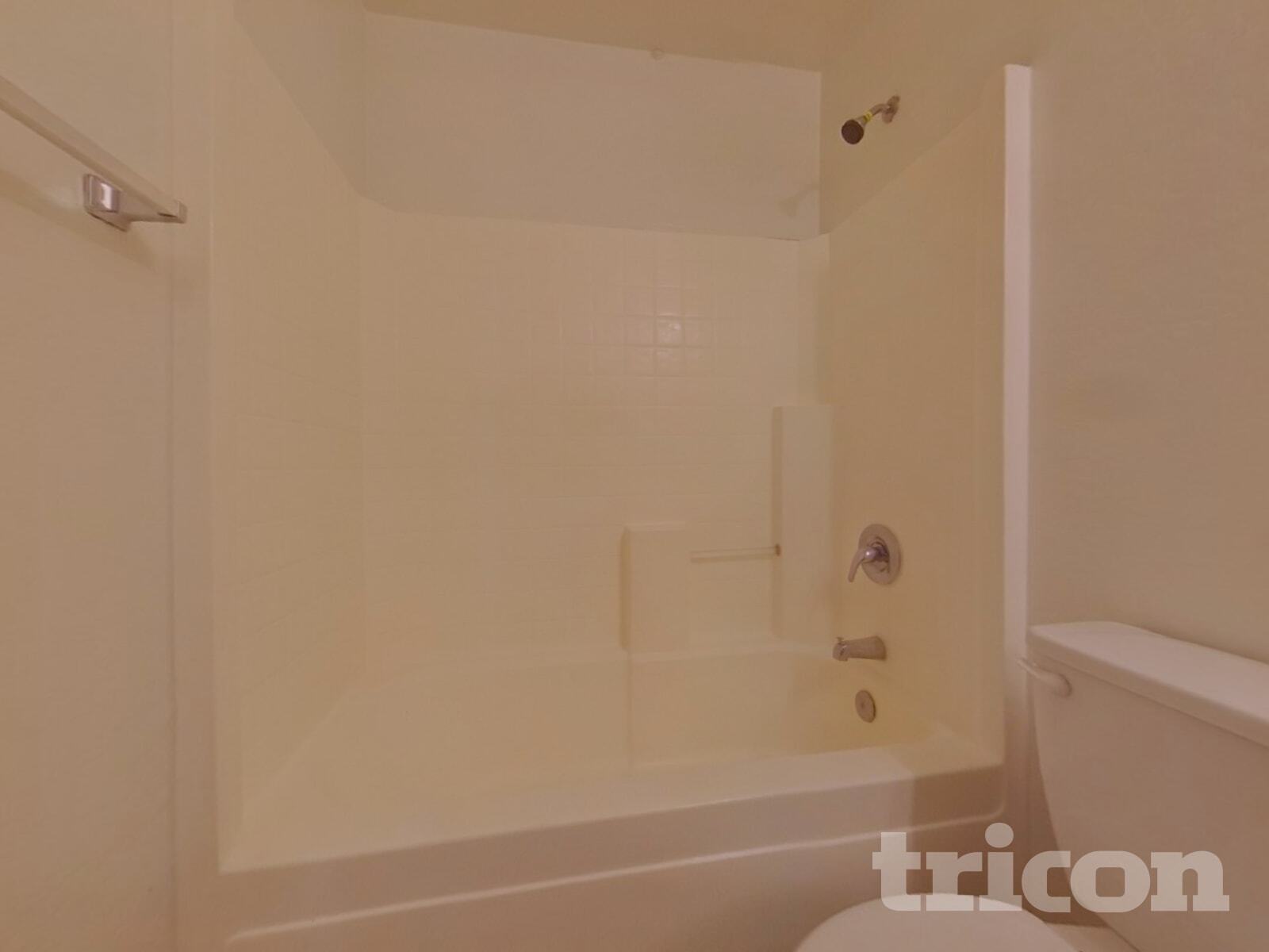 Building Photo - 23943 W Hadley St