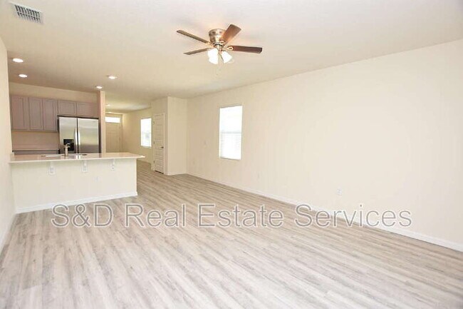 Building Photo - 8383 Madrid St