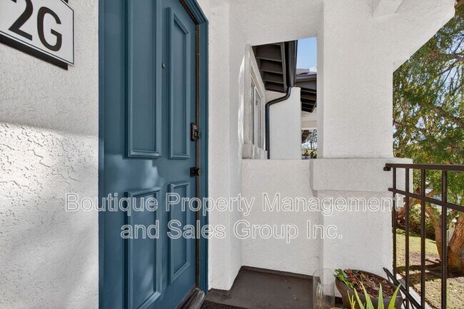 Building Photo - 30902 Club House Dr