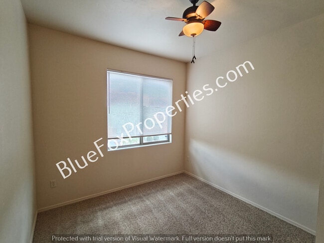 Building Photo - 2229 W Morning Dream Ln