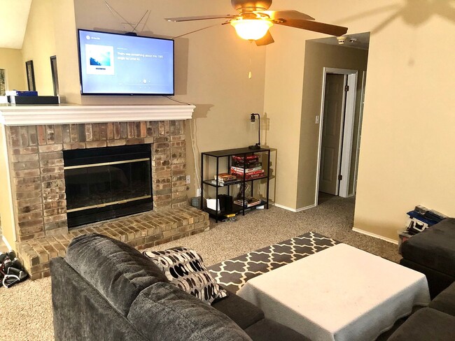 Building Photo - Beautiful 4 bed home in Round Rock