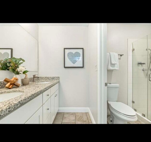 Building Photo - 310 Tradewinds Dr