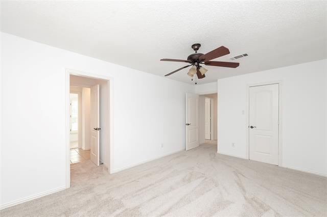 Building Photo - 7100 Oakbrook Dr