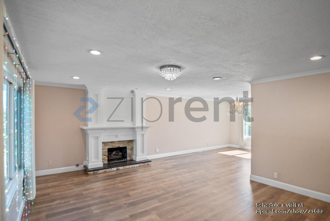 Building Photo - 10061 El Dorado Dr