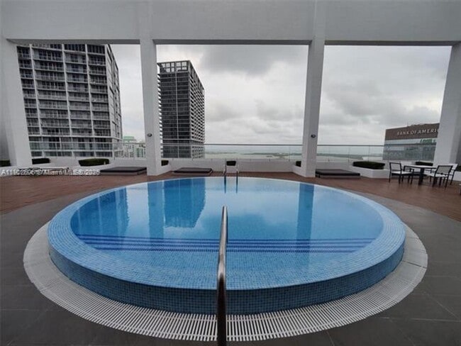 Building Photo - 55 SE 6th St