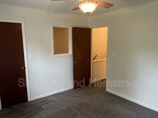 Building Photo - 303 W Clifton Ave