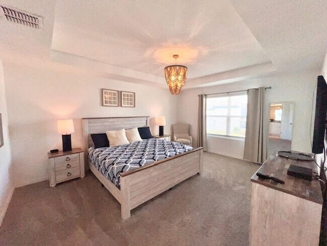 Building Photo - Kissimmee, - 4 Bedroom, 4.5 Bathroom - $3,295.00