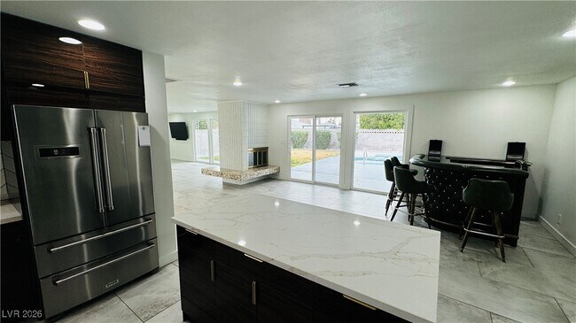 Building Photo - 2905 Mason Ave