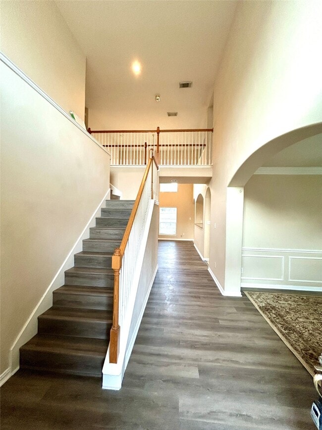 Building Photo - 2518 Brittany Lakes Dr