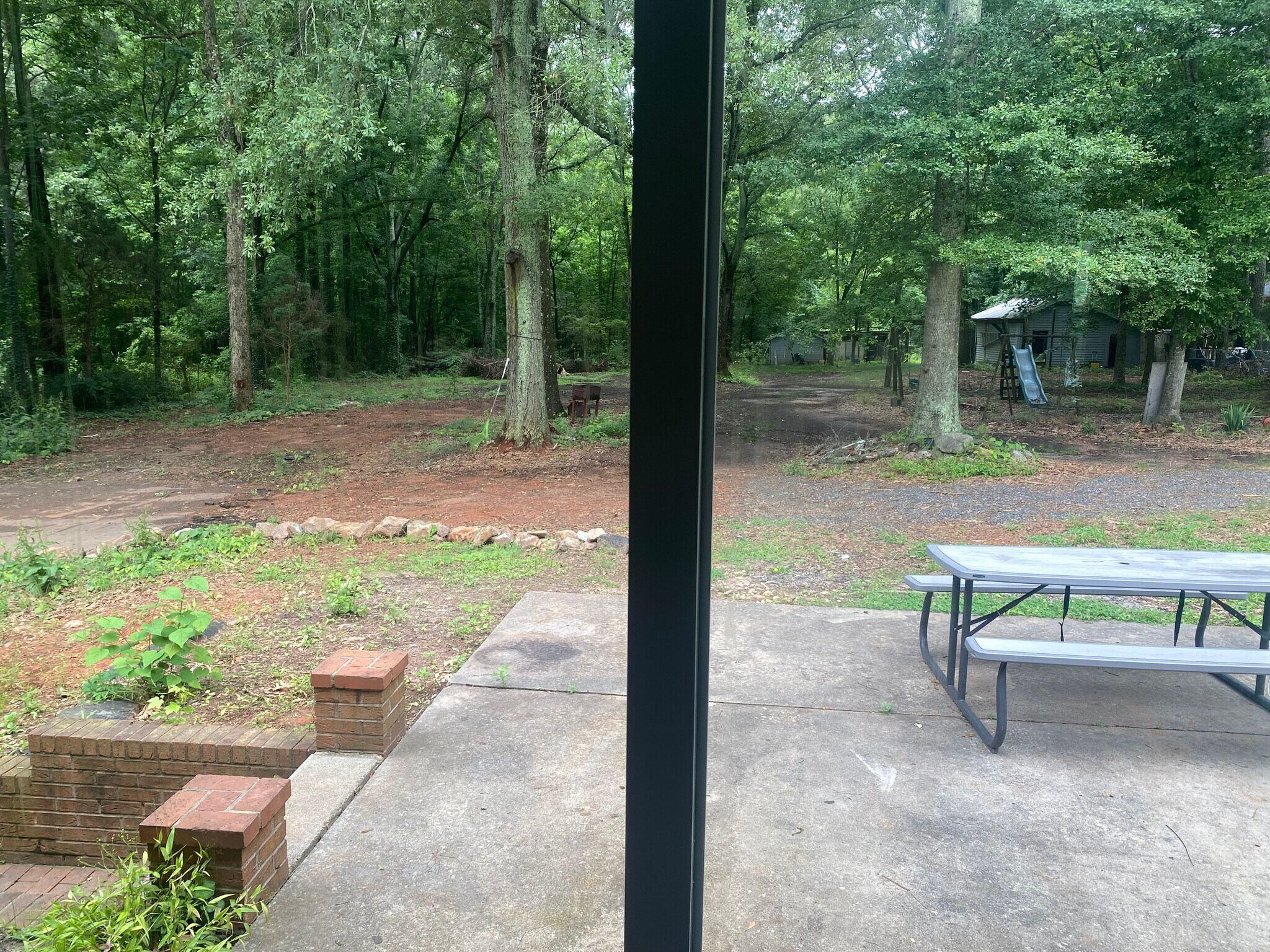 private big back yard - 851 Rockbridge Rd SW