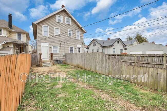 Building Photo - 295 E Woodrow Ave