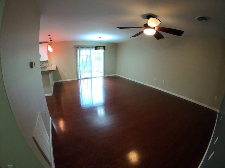 Building Photo - 2390 Mill Rd