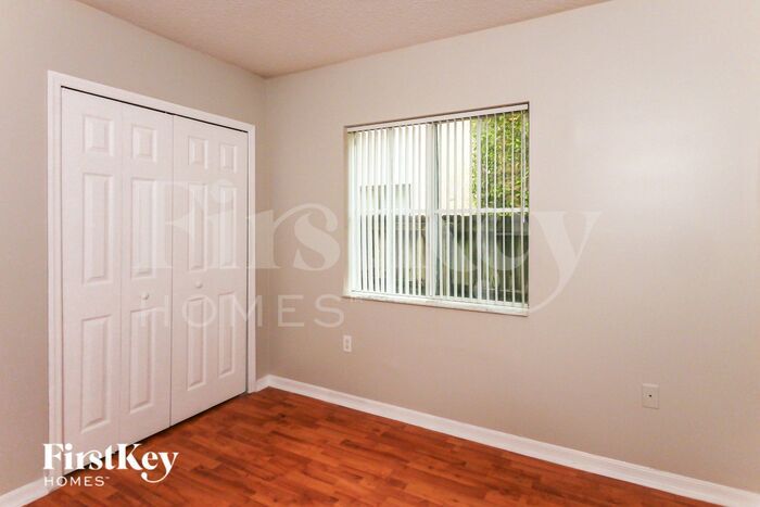 Building Photo - 11524 SW 152nd Ct
