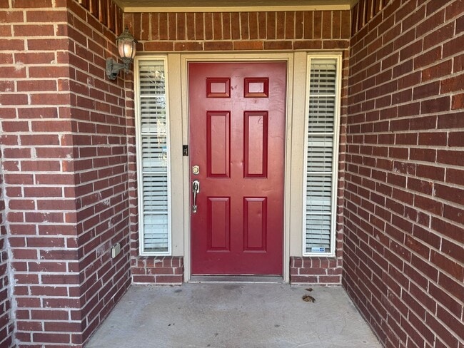 Building Photo - BIXBY - 4 Bedroom, 2.5 baths, 2 car garage - BIXBY