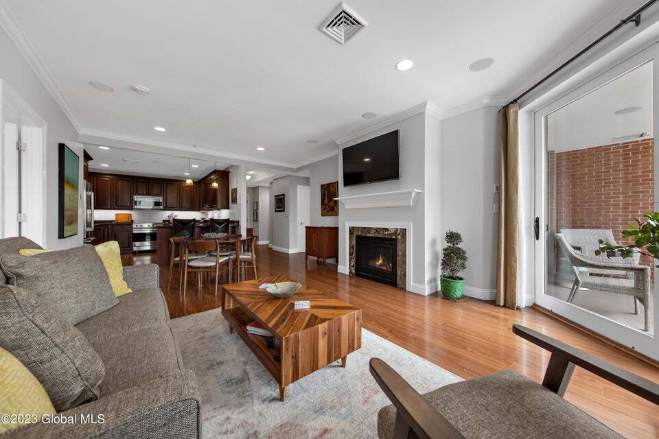 Building Photo - 38 High Rock Ave