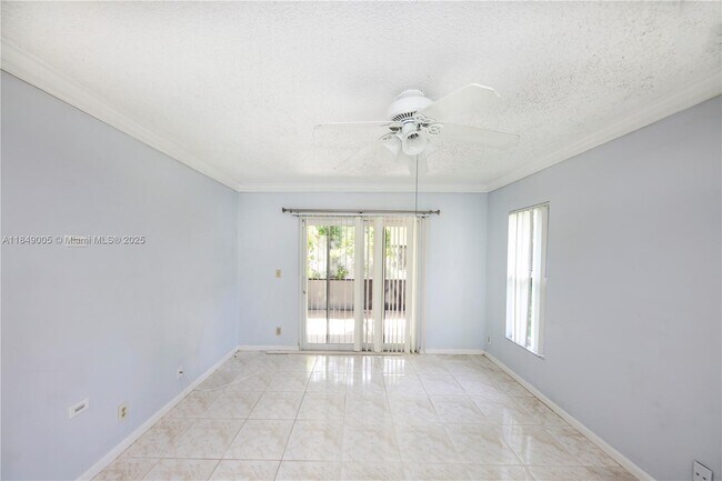 Building Photo - 2375 NW 123rd Ave
