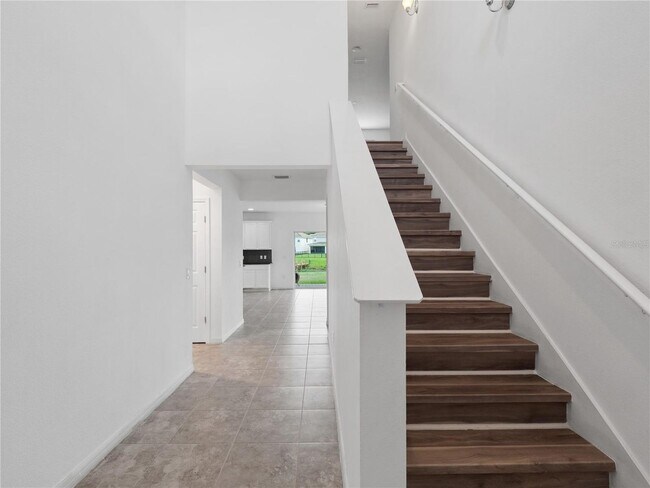 Building Photo - Bellalago Home