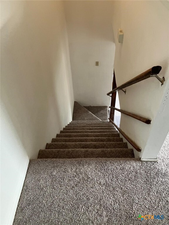 Building Photo - 3413 Victoria Cir