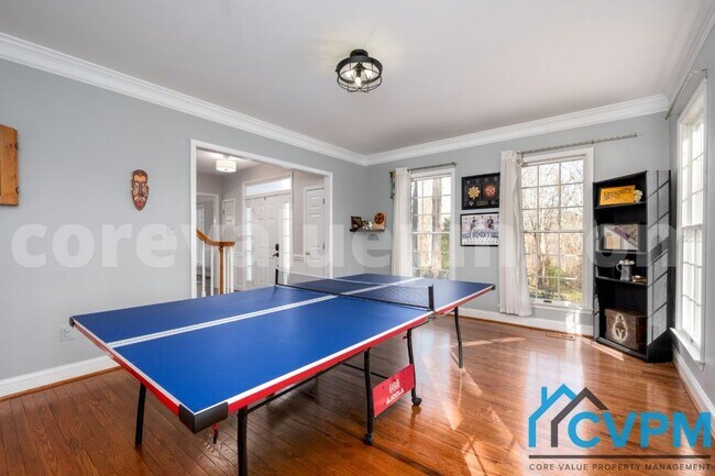 Building Photo - 1009 Howard Grove Ct