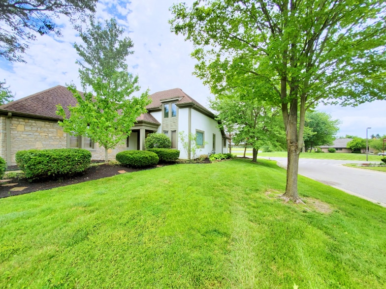 Building Photo - 5990 Kirkwall Ct W