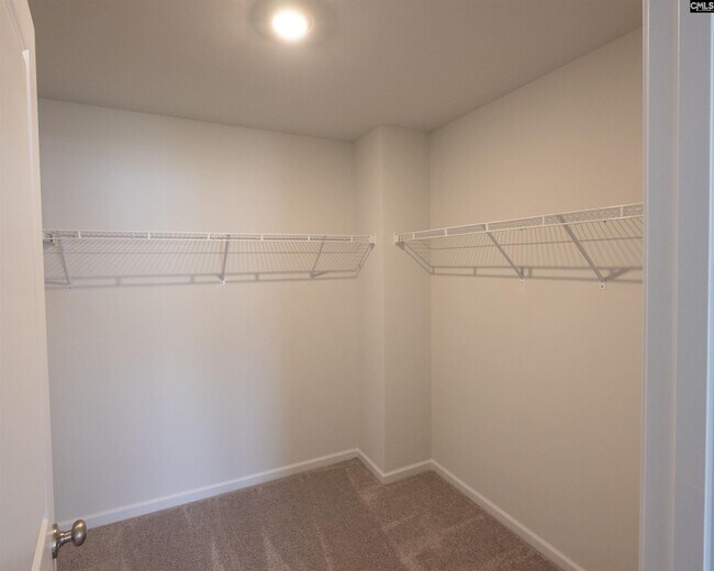 Building Photo - 312 Braemar Dr