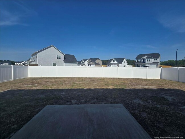 Building Photo - 604 Amusement Dr