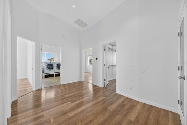 Building Photo - 775 182nd Ave E