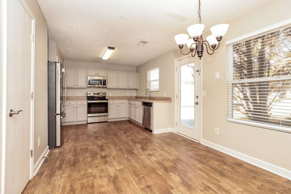 Building Photo - 4003 Randall Ln