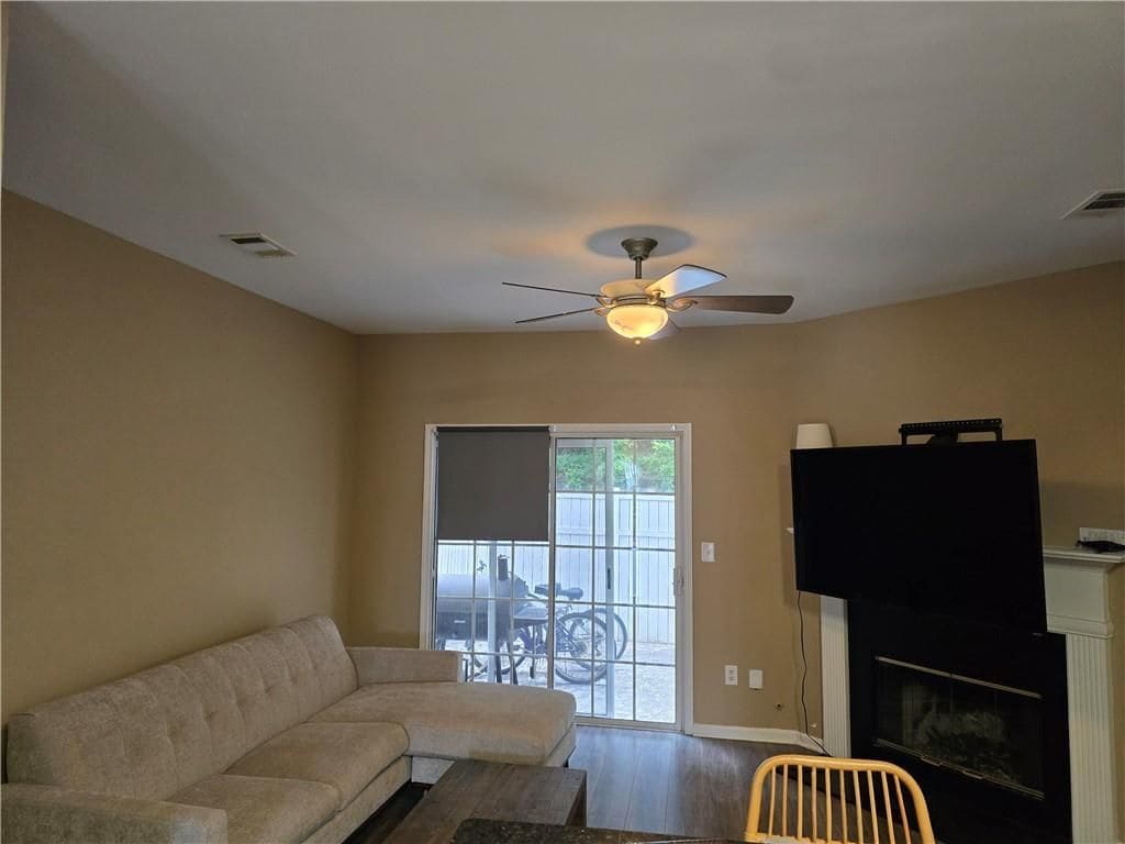 Building Photo - 3222 Hidden Cove Cir NW