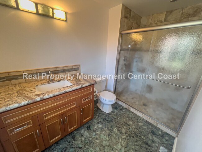 Building Photo - AVAILABLE NOW - Nice Home Near Laguna Lake...