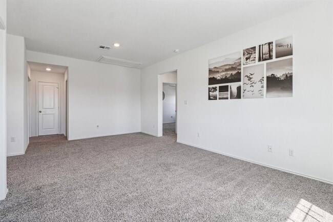Building Photo - 1201 Mallow Rd