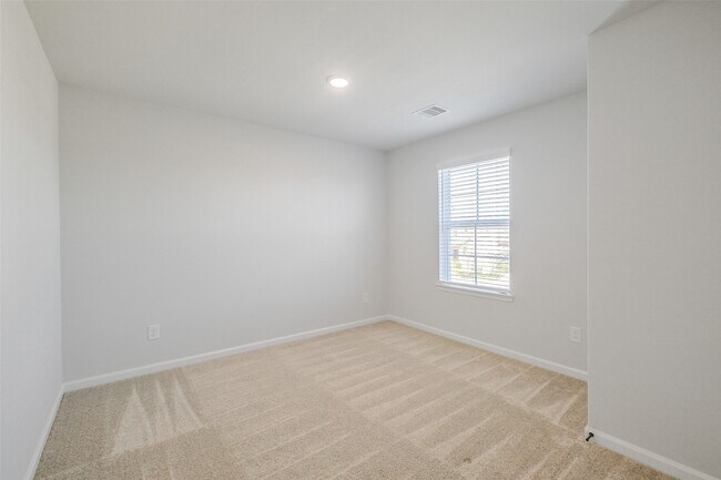 Building Photo - 12931 California Palm Ct