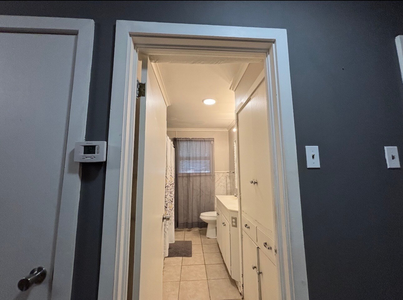 Building Photo - 1408 University Ave