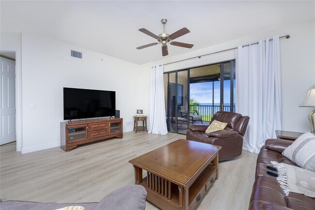 Building Photo - 85 Vivante Blvd