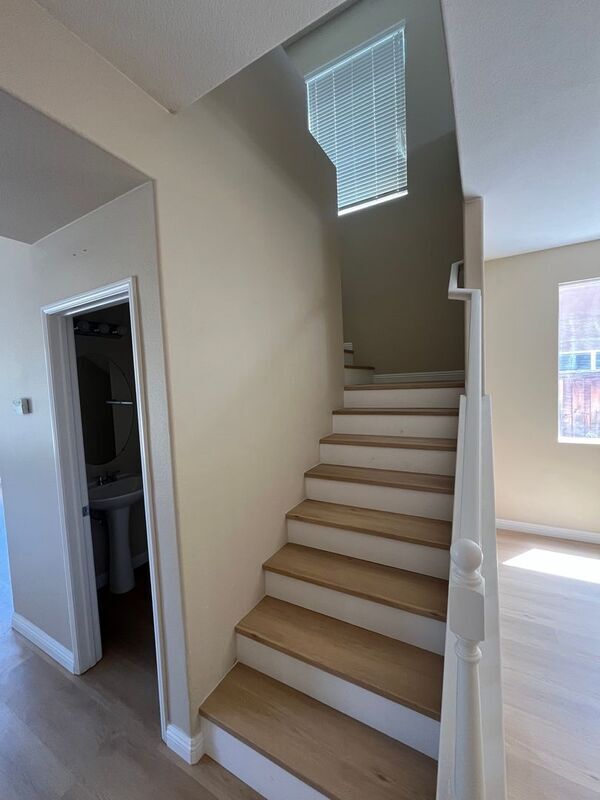 Building Photo - 31656 Rosales Ave
