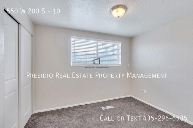 Building Photo - 550 W 200 S