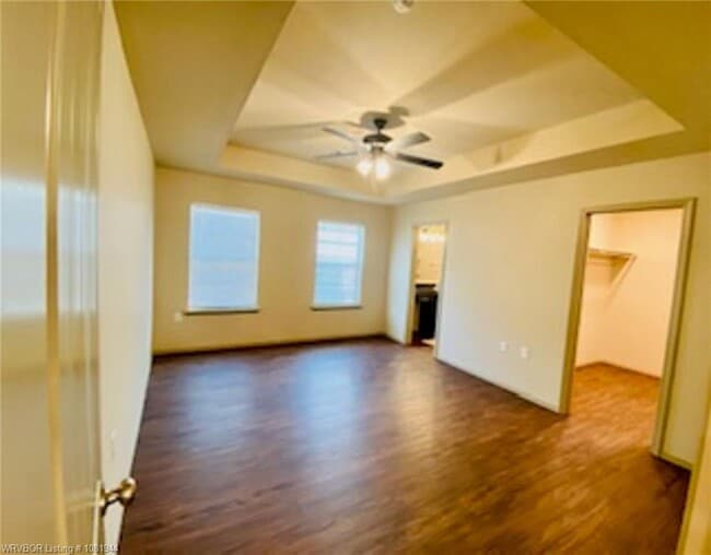 Building Photo - 6817 Veterans Ave