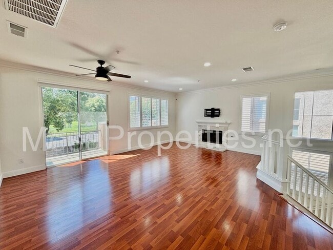 Building Photo - 5912 Pine Valley Dr