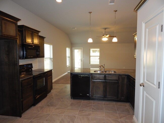 Building Photo - 2429 NW 190th St