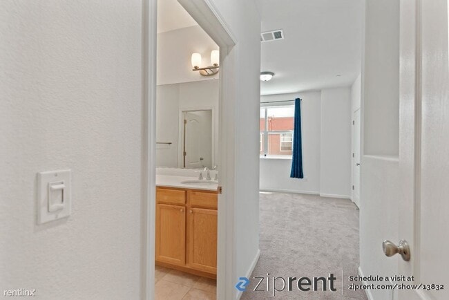 Building Photo - 3 br, 3 bath Condo - 311 Flinder Place, Sa...