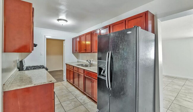 Building Photo - 3134 W Missouri Ave