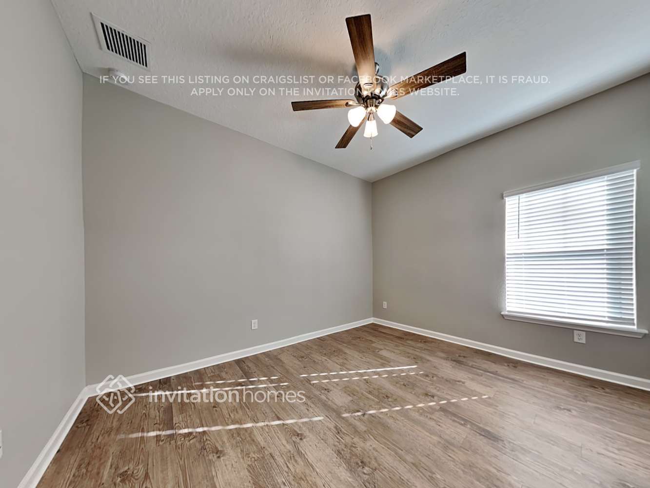 Building Photo - 279 Clarys Run